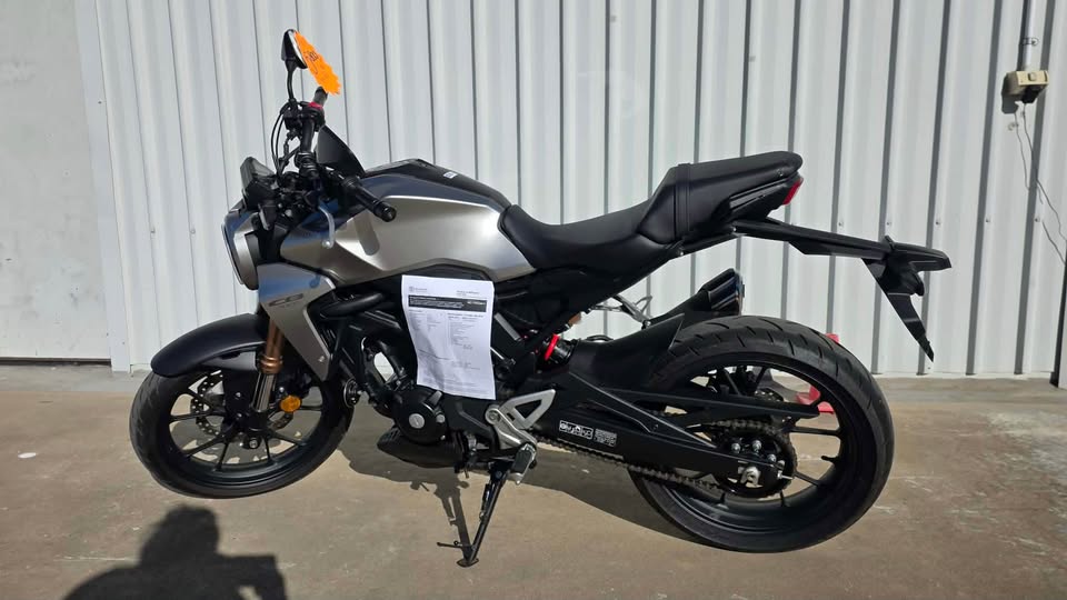 2021 Honda CBF300 – Ride Away