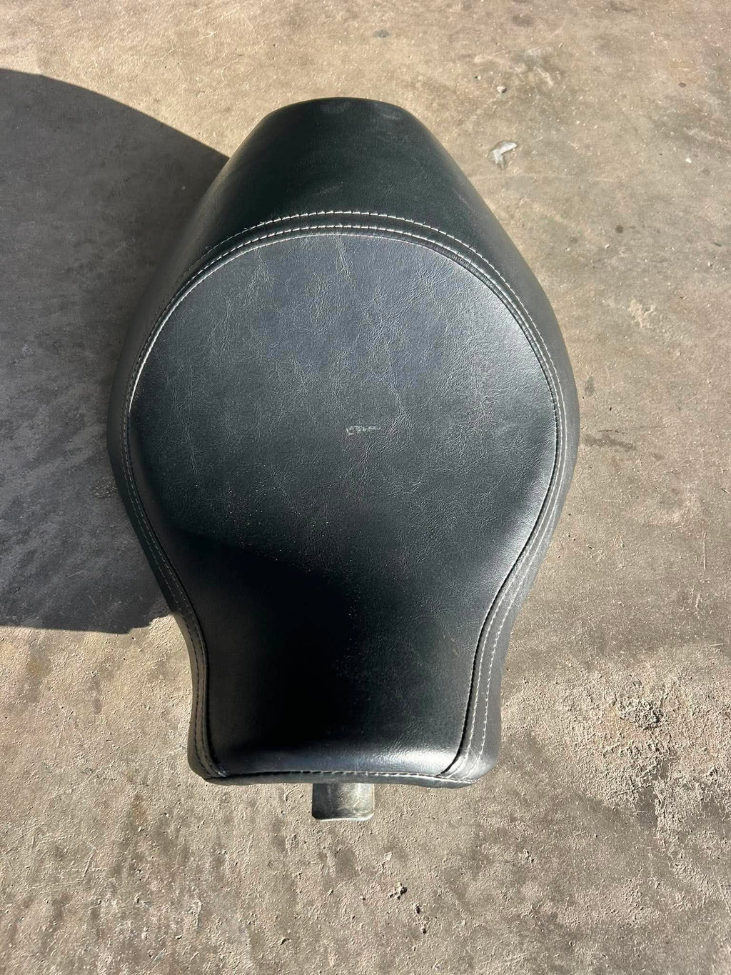 Harley-Davidson Sportster Solo Seat | OEM | 2008–2022 Pre-owned